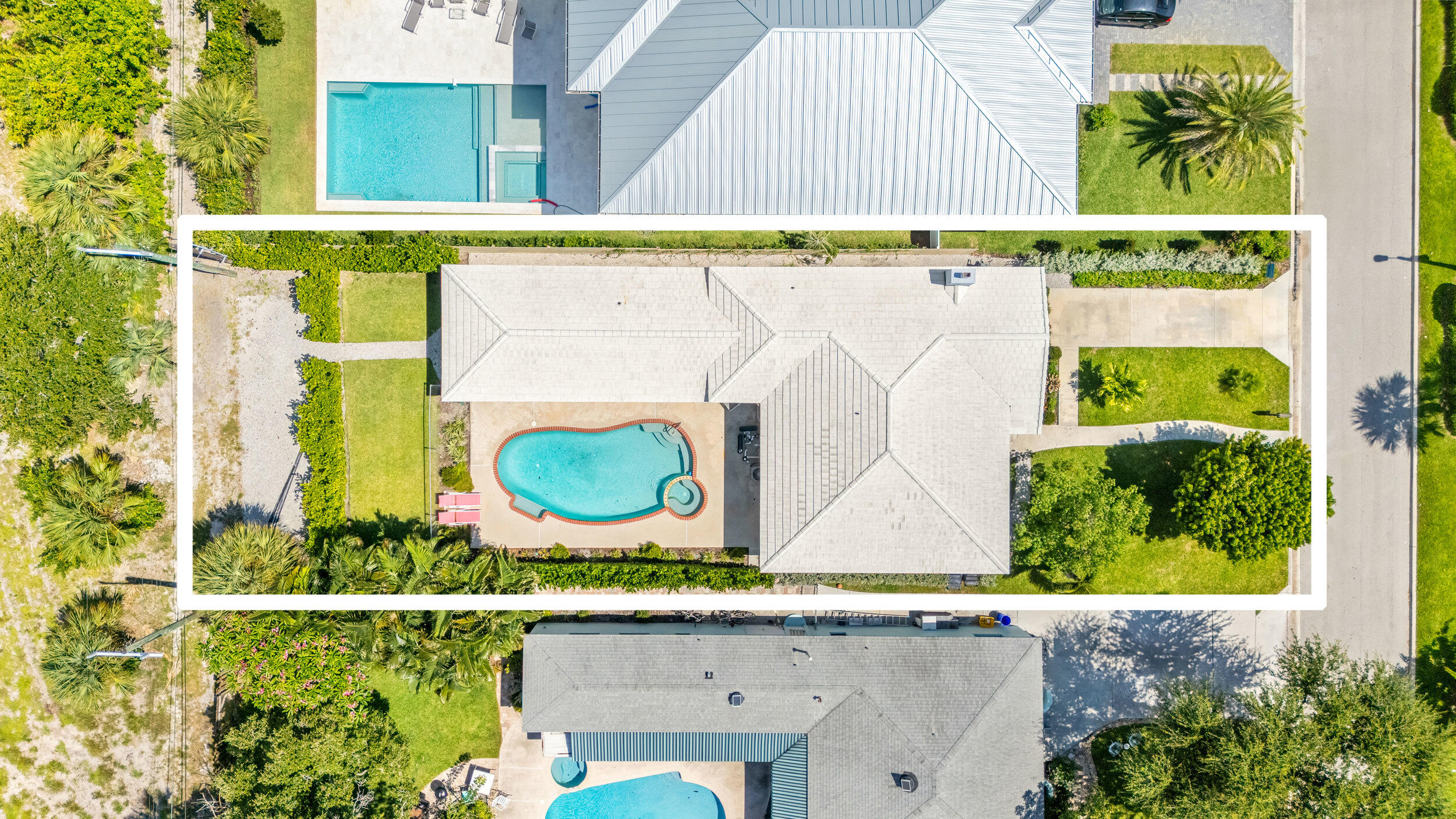1023 S Palmway
