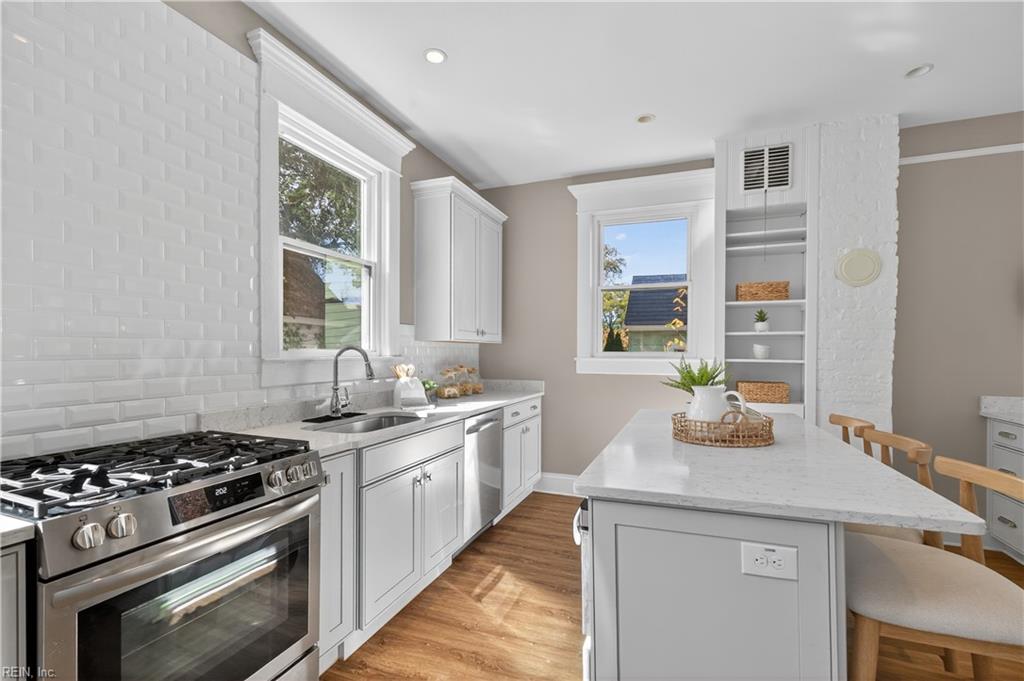 1219 Manchester Avenue AVE