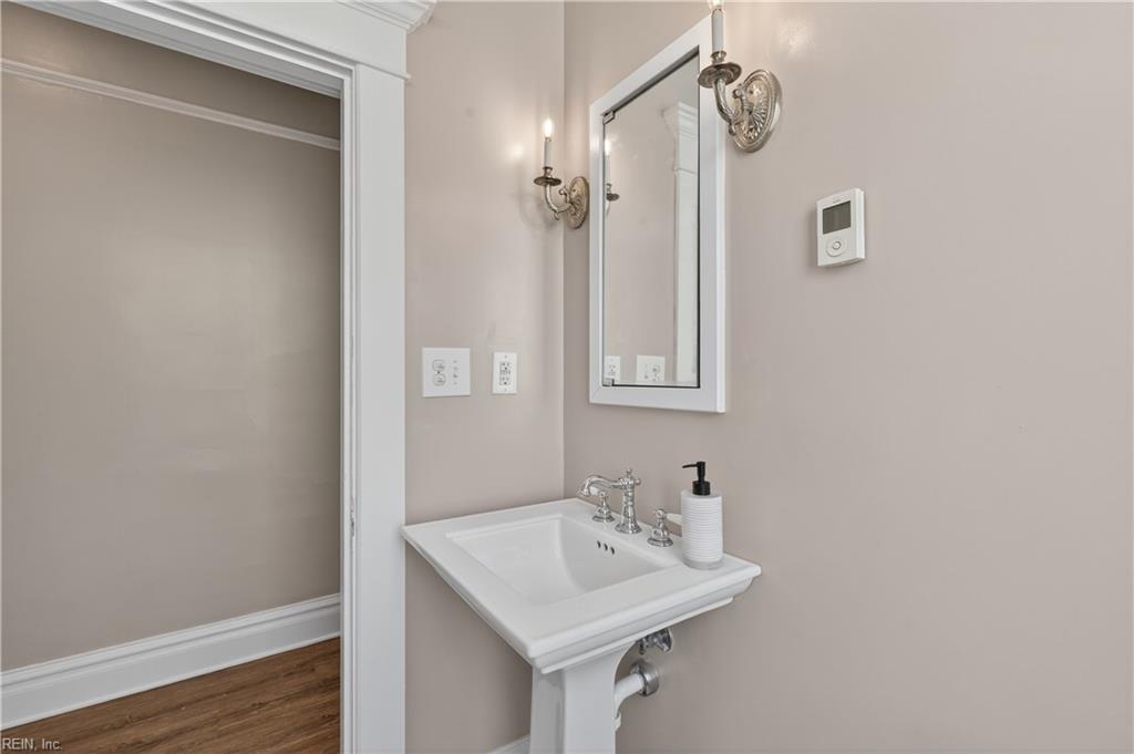 1219 Manchester Avenue AVE