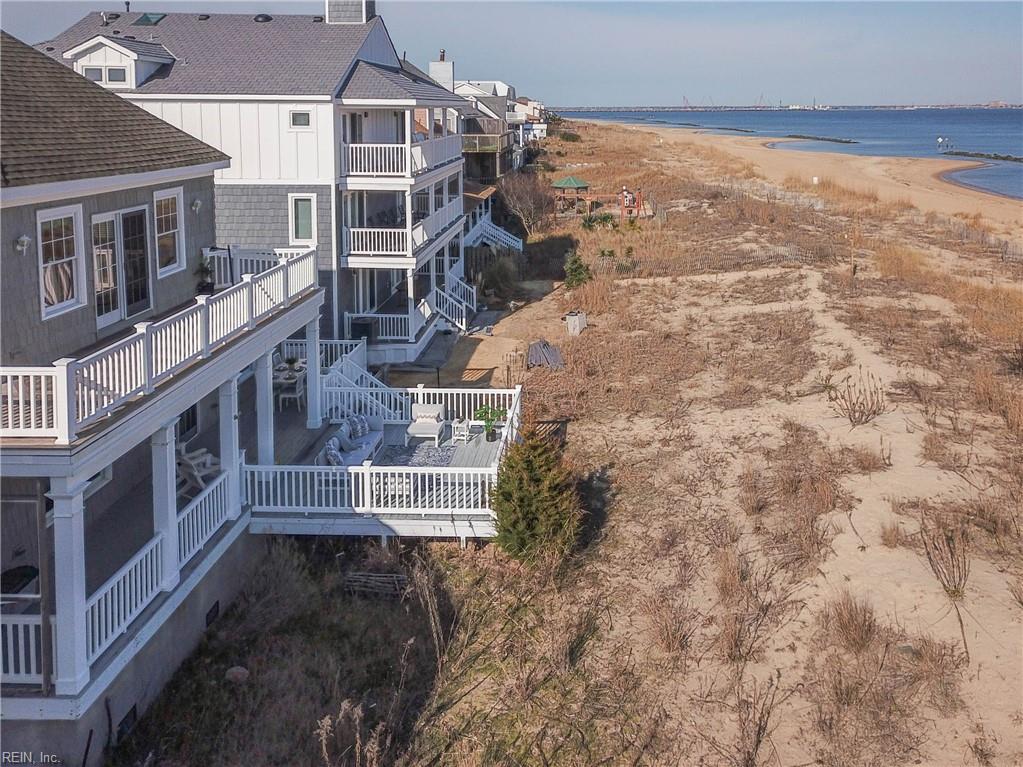 822 W Ocean View AVE