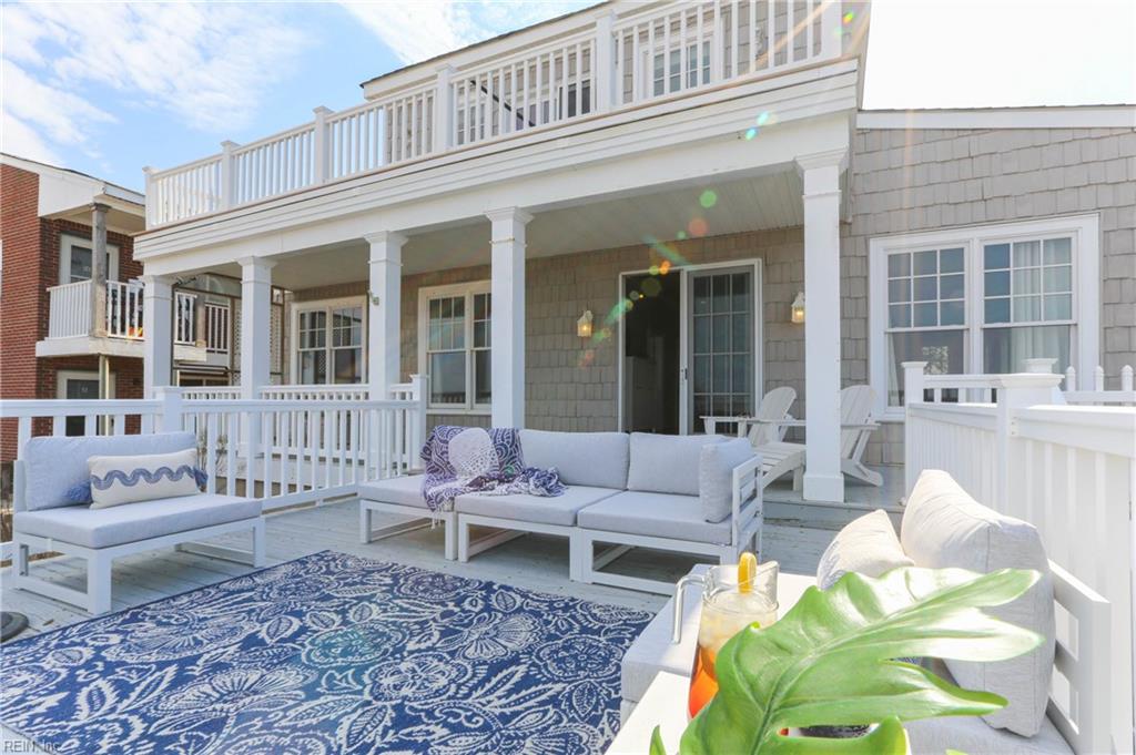 822 W Ocean View AVE