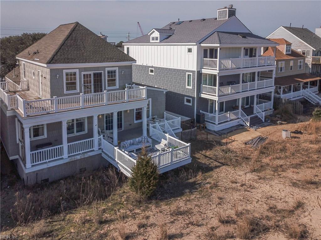 822 W Ocean View AVE