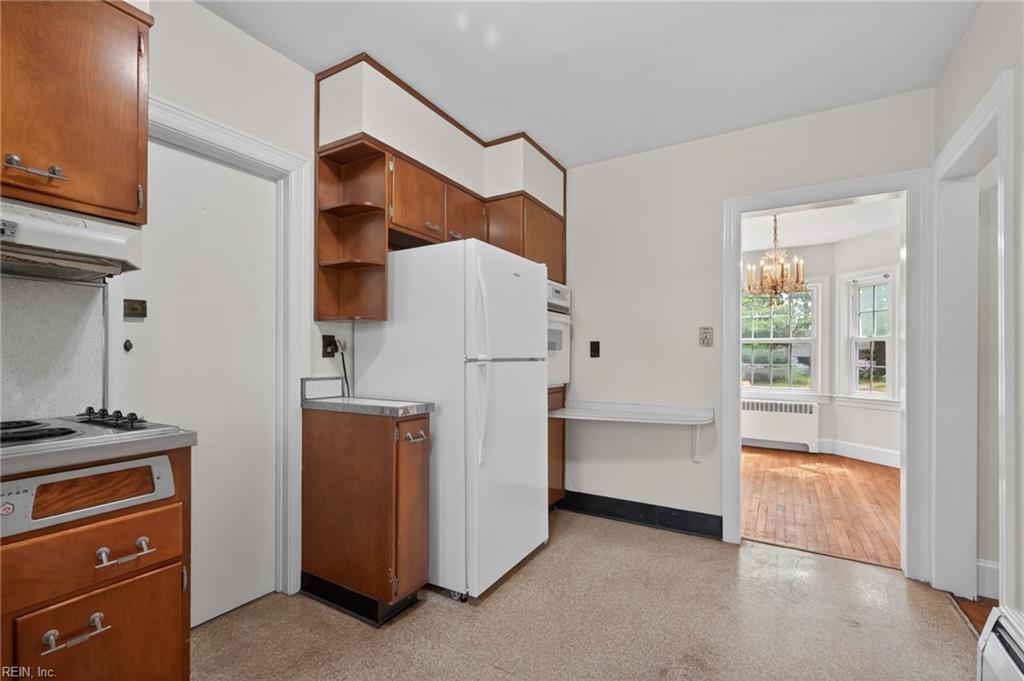 433 Hariton CT