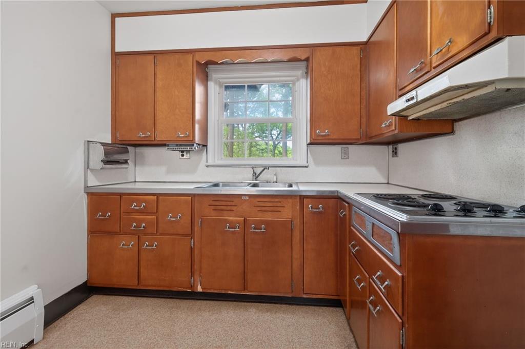 433 Hariton CT
