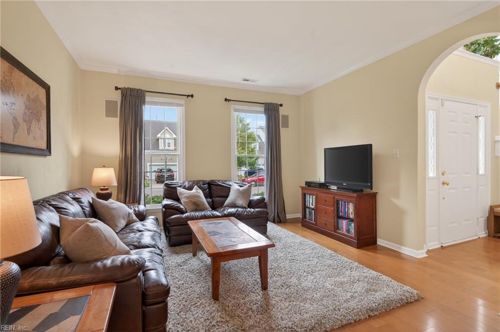 309 Sherwood Forest RD