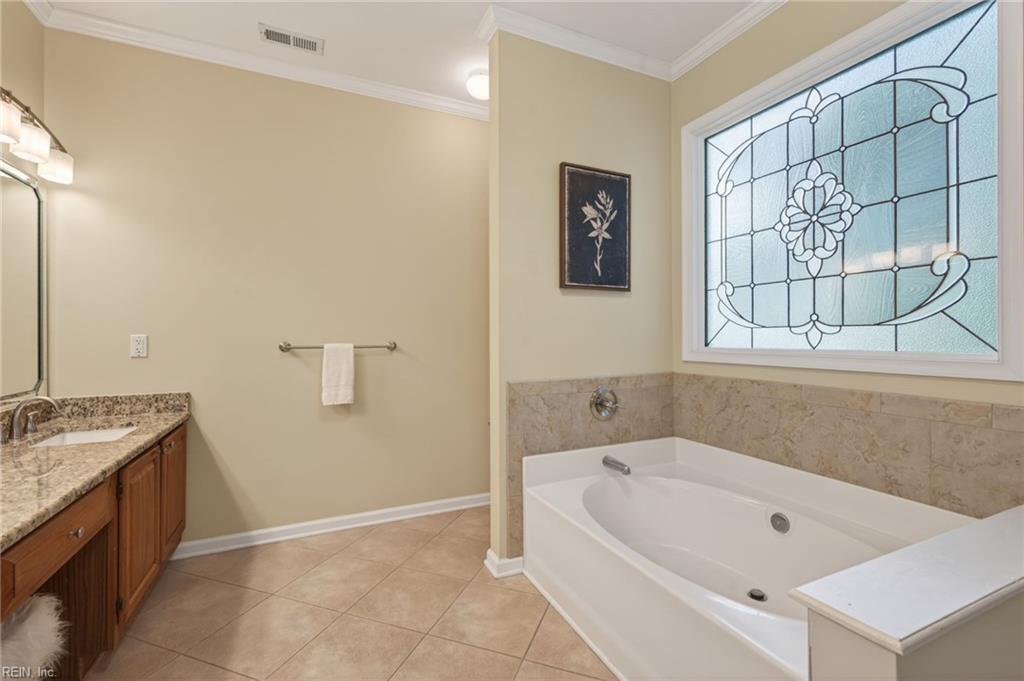 309 Sherwood Forest RD