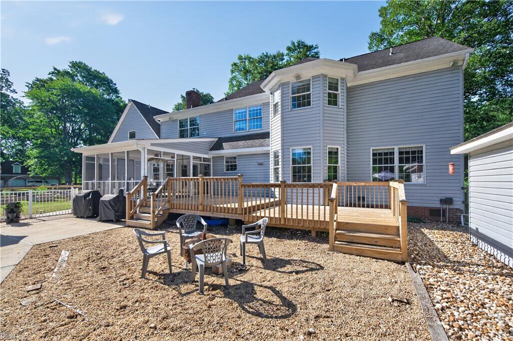 3404 W Landing DR