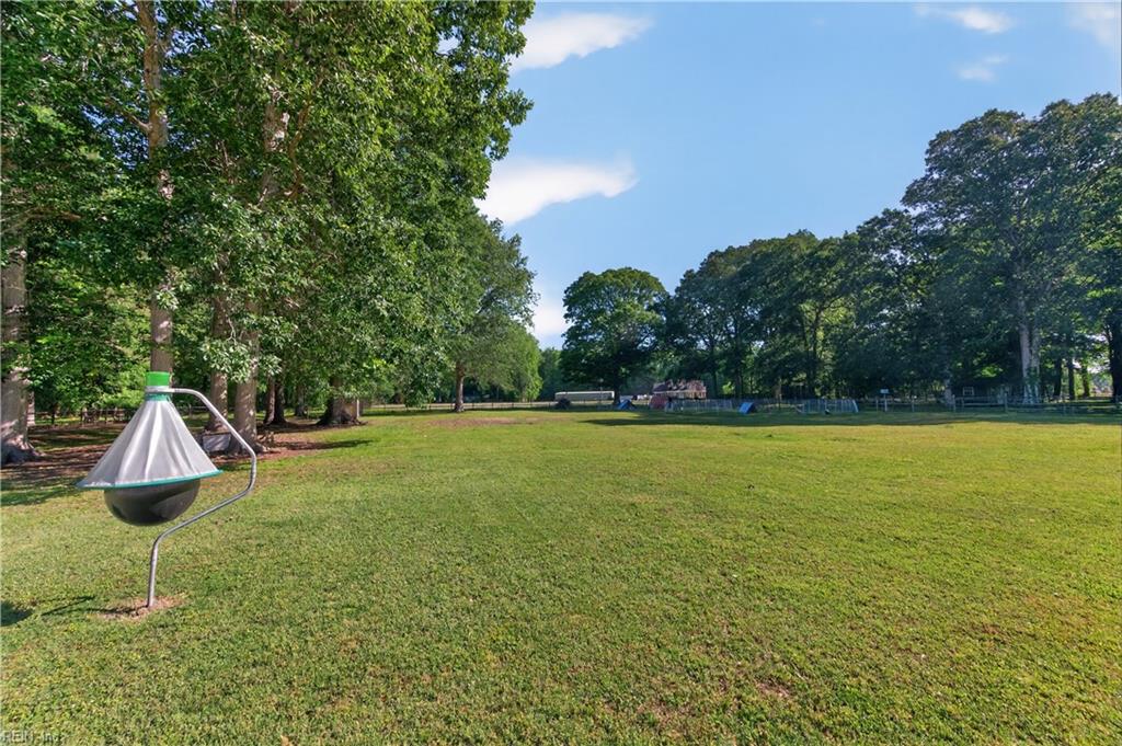 3404 W Landing DR