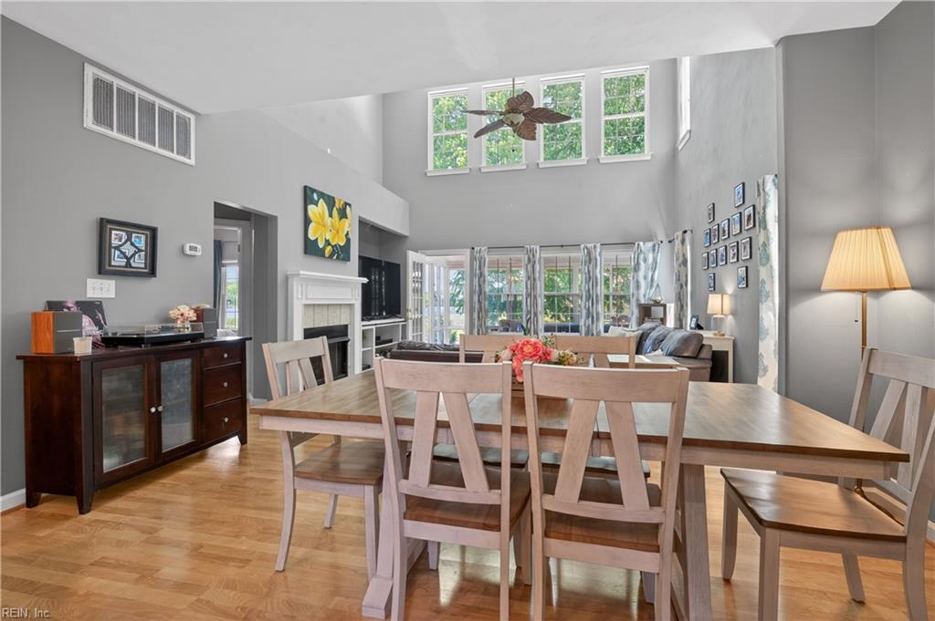 5804 Woodstock PT