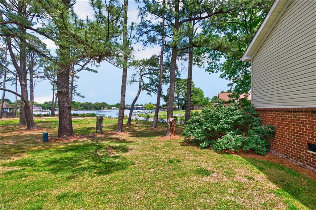 5804 Woodstock PT