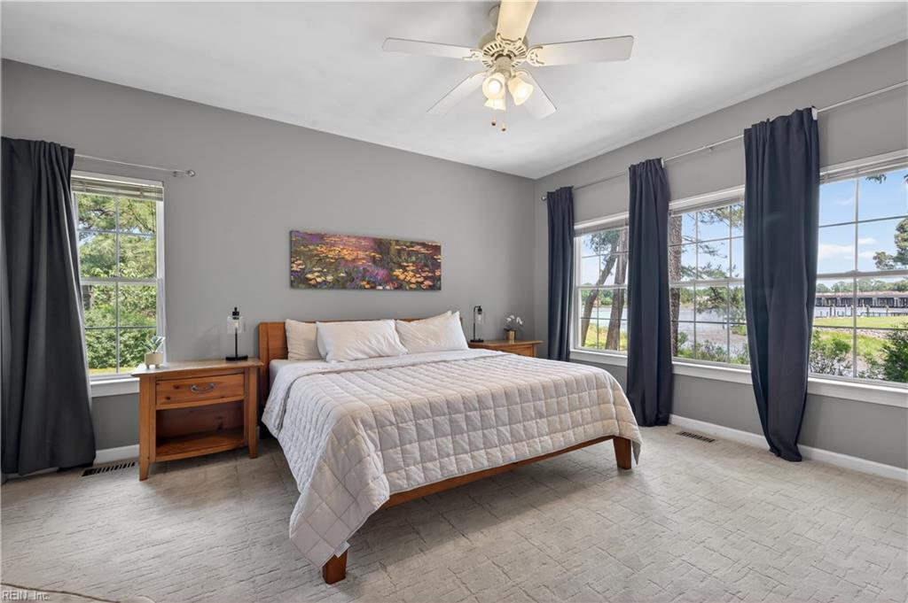 5804 Woodstock PT