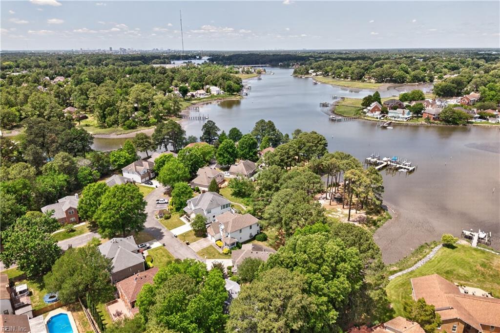 5804 Woodstock PT
