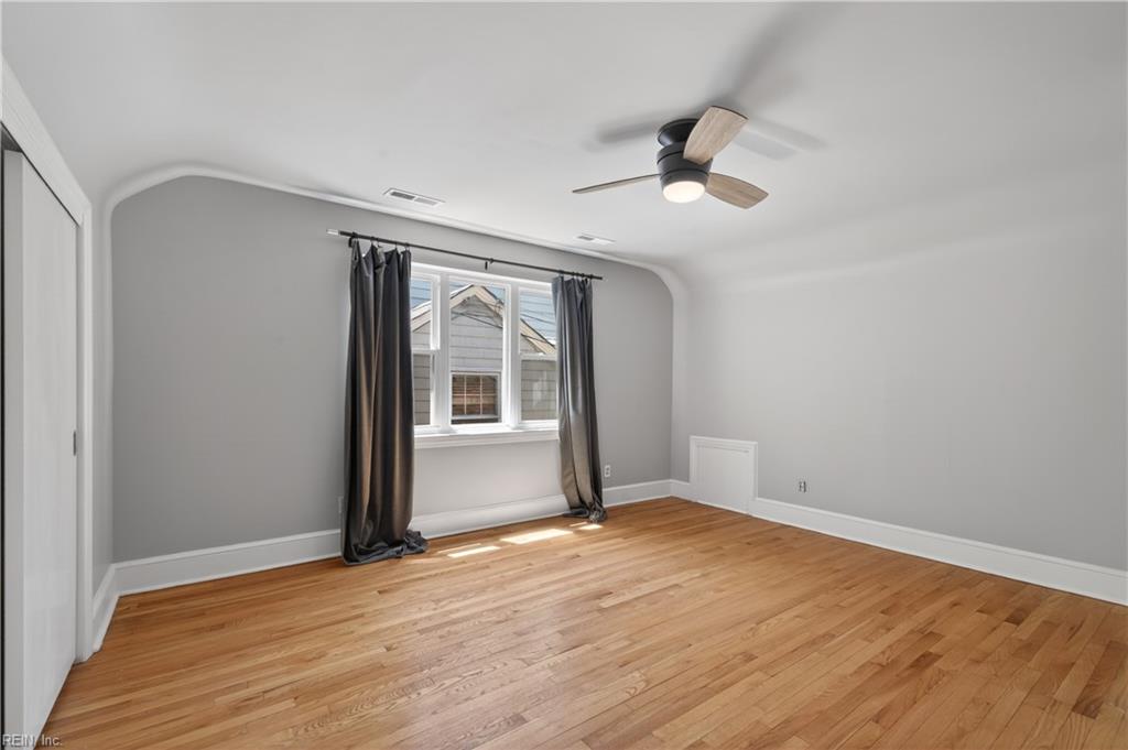 1444 W Princess Anne RD