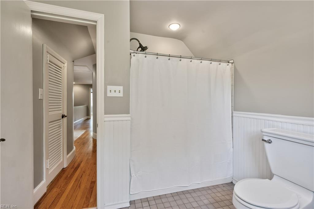 1444 W Princess Anne RD