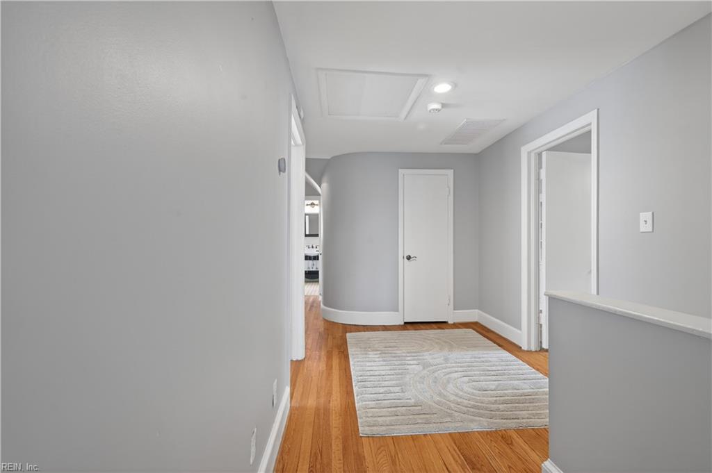 1444 W Princess Anne RD
