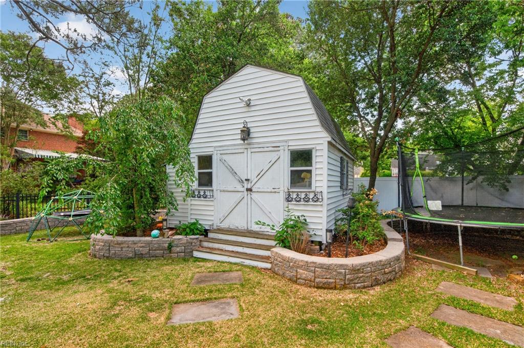 6000 Upper Brandon PL
