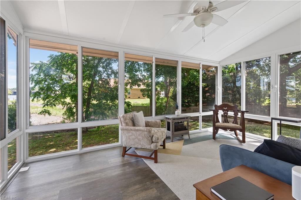 5804 Woodstock Point PT