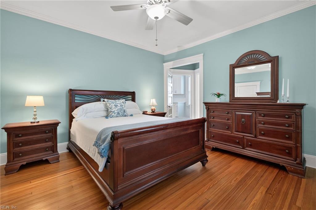 1130 Larchmont CRES