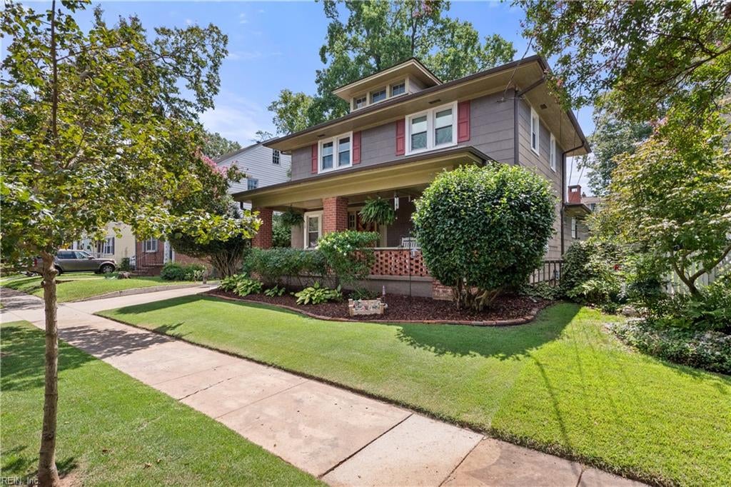 543 Virginia AVE