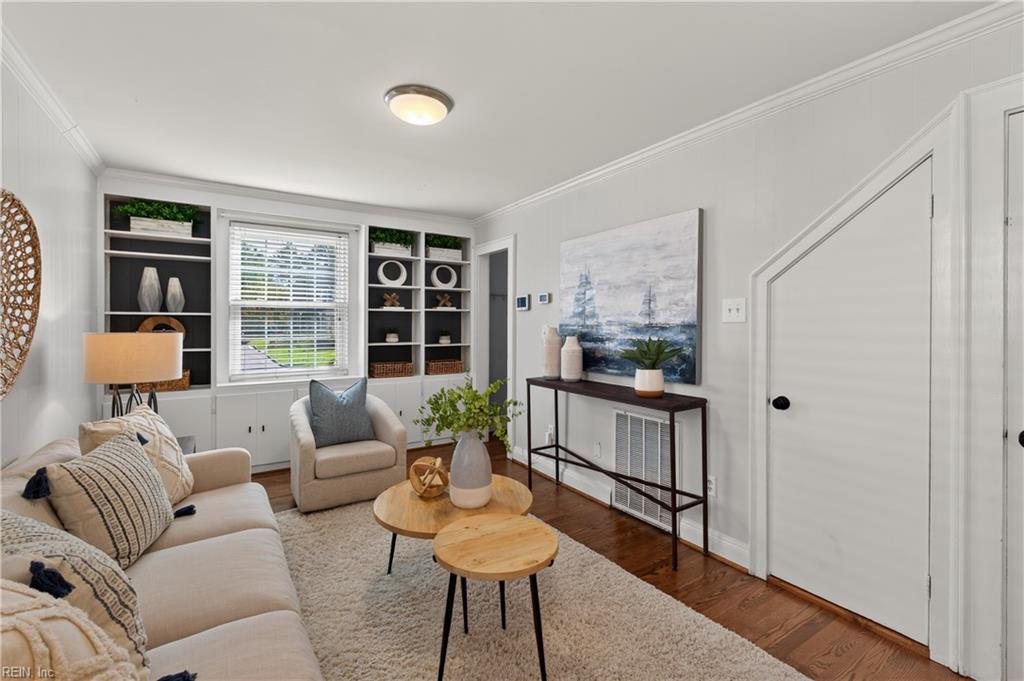 6019 Eastwood TER