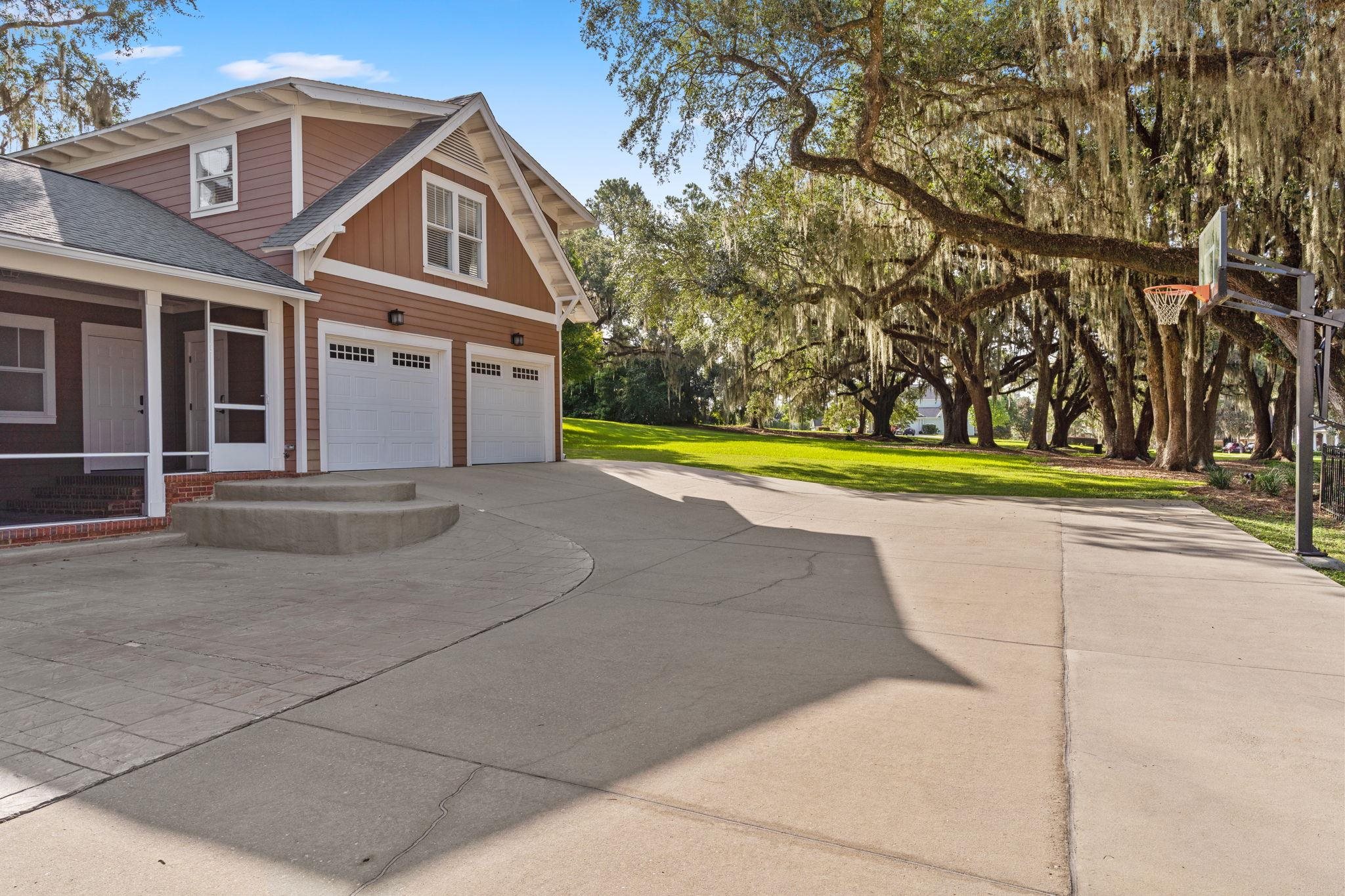 3785 Longfellow Road