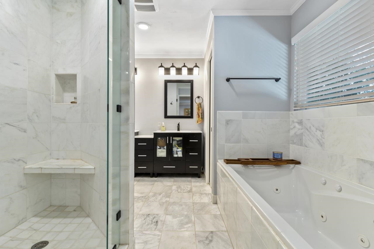 2500 HARRIMAN Circle