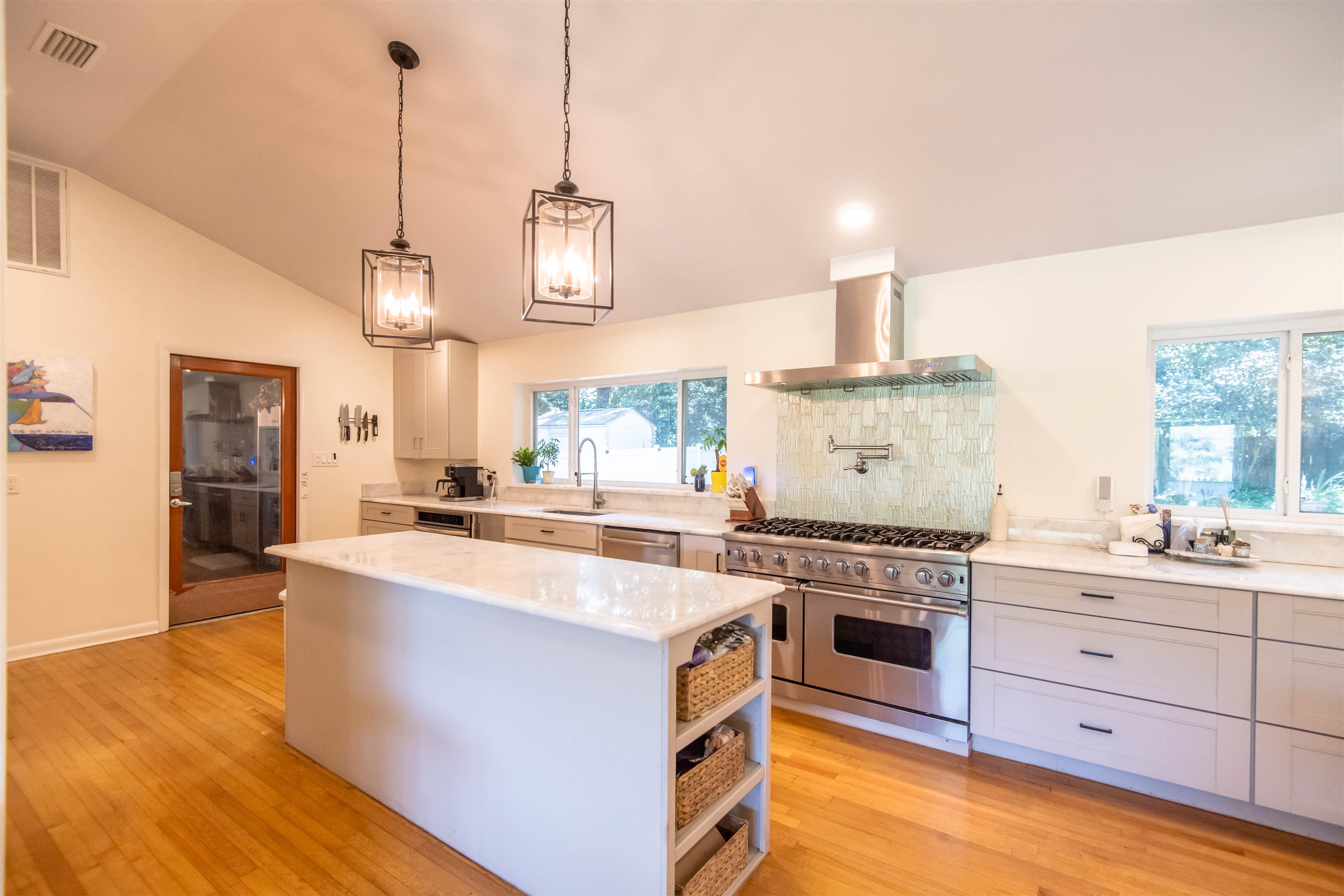 2500 HARRIMAN Circle