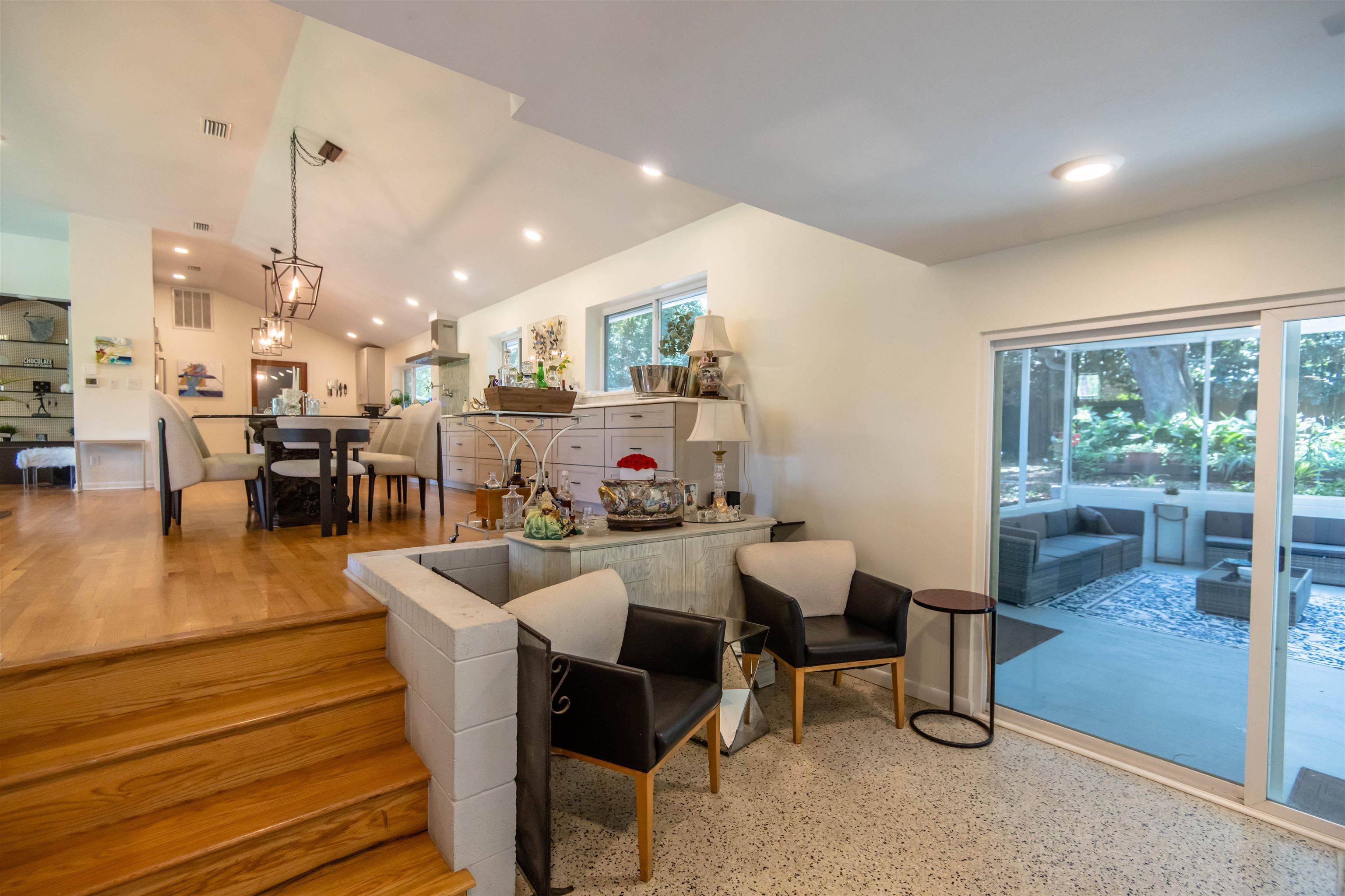 2500 HARRIMAN Circle