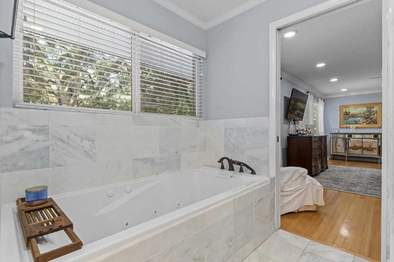 2500 HARRIMAN Circle