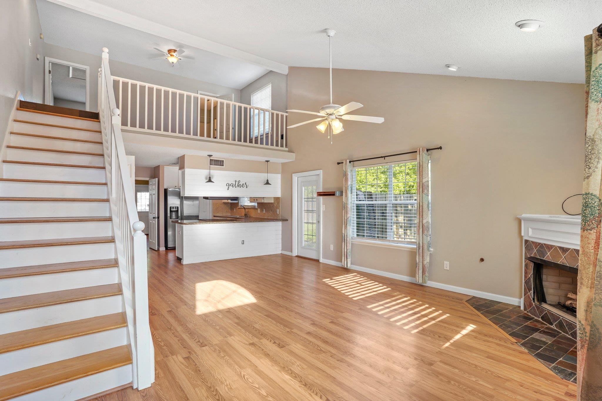 2431 Needle Palm Way