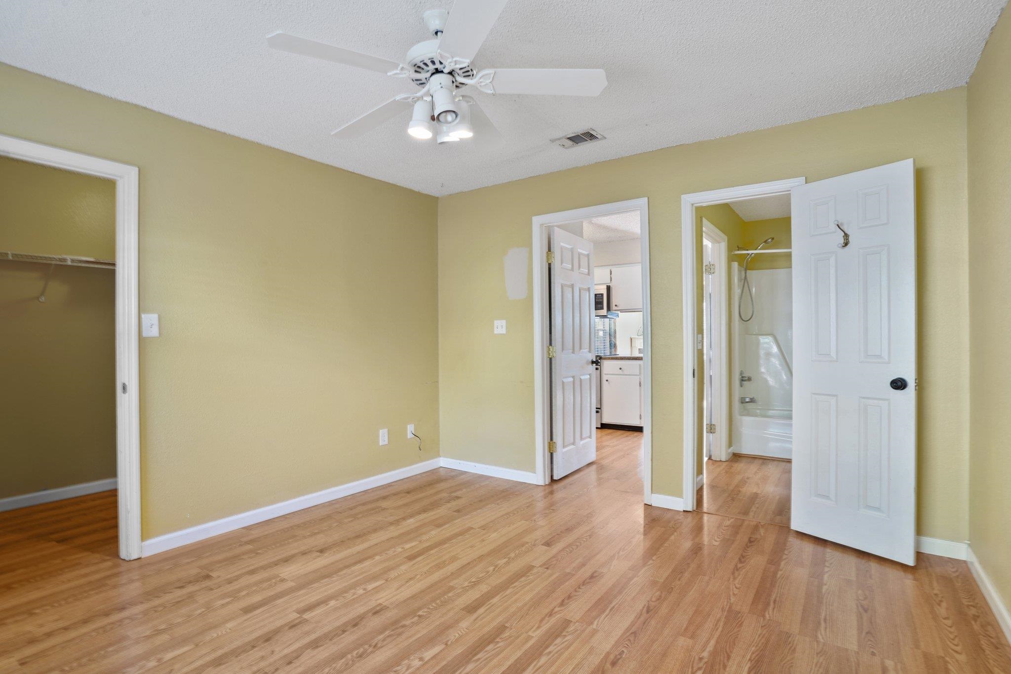 2431 Needle Palm Way