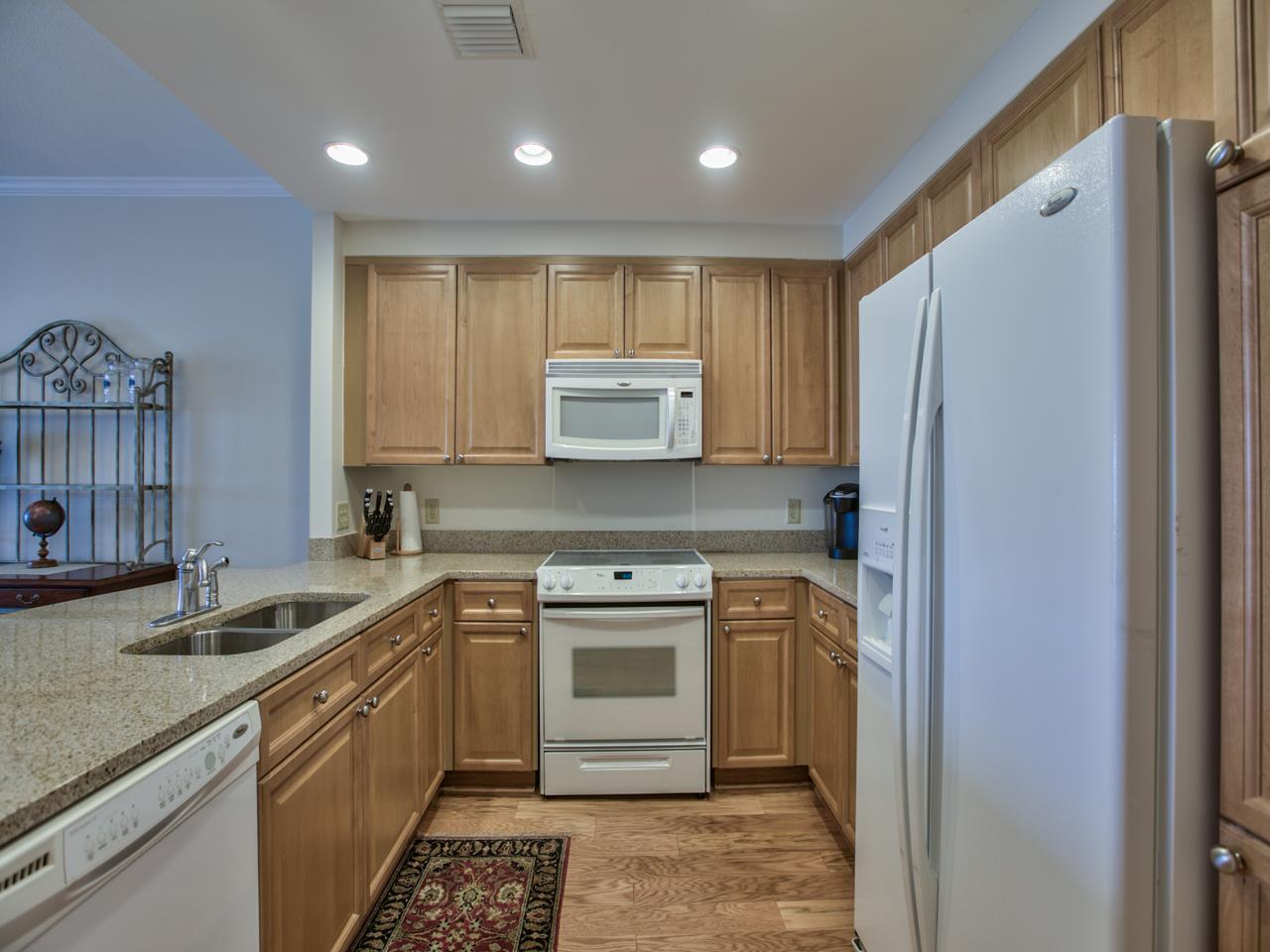 121 N MONROE Street Unit: 1103