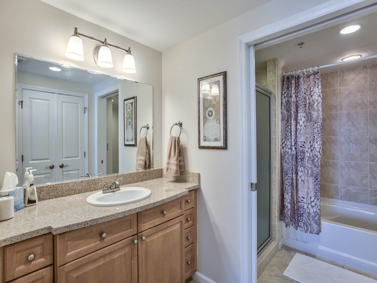 121 N MONROE Street Unit: 1103