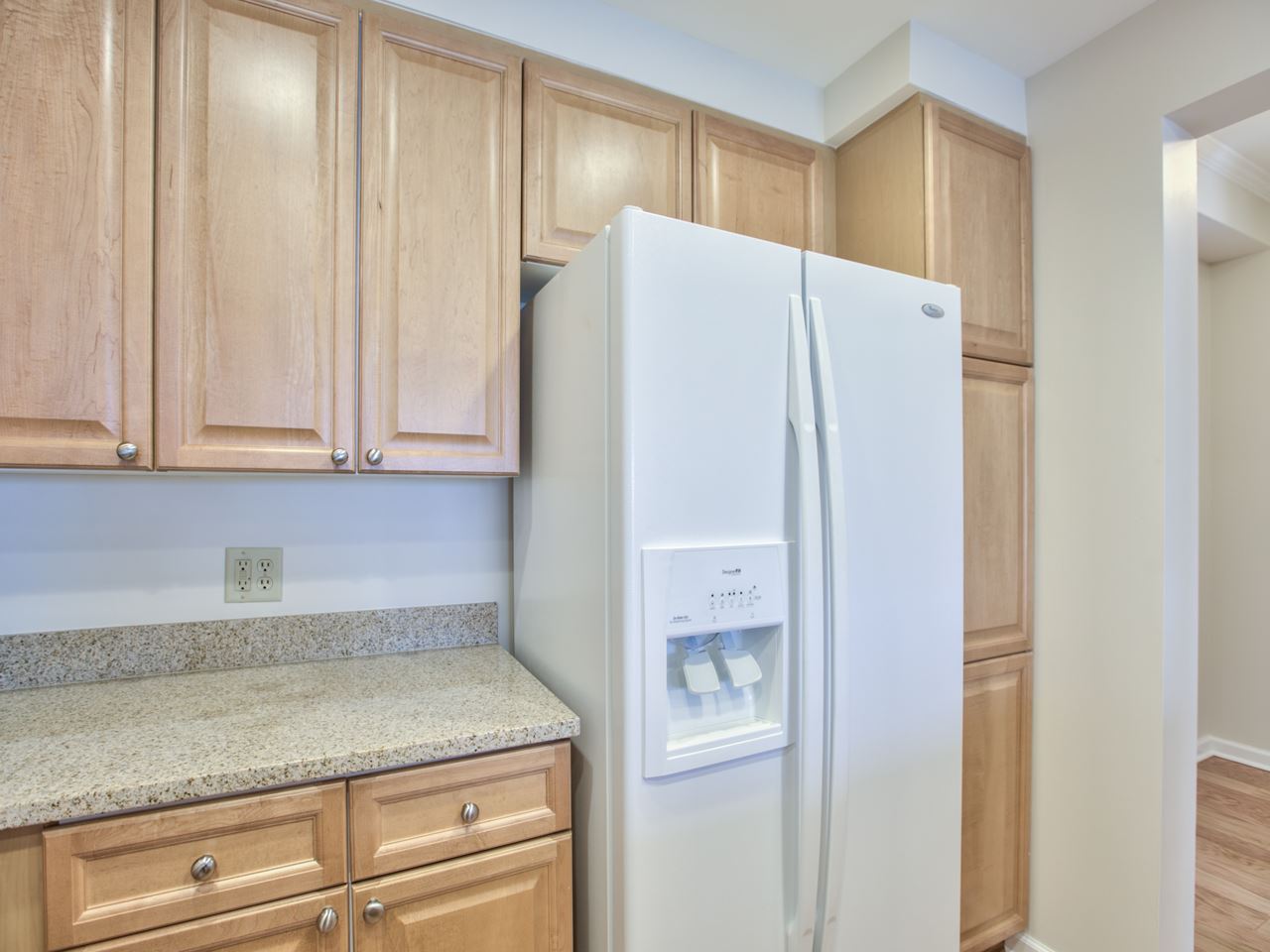 121 N MONROE Street Unit: 1103