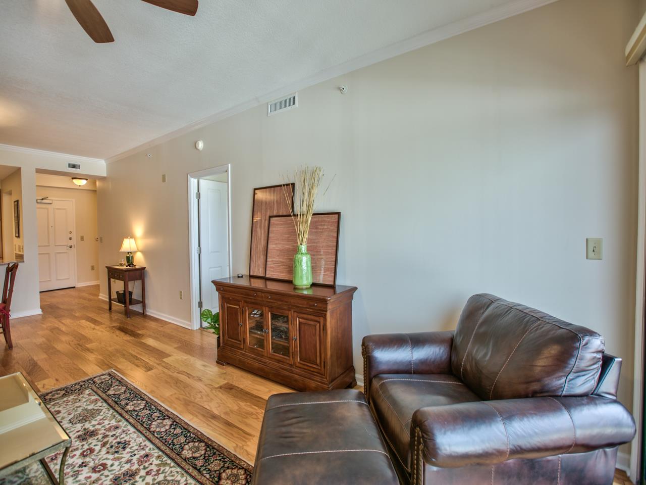 121 N MONROE Street Unit: 1103