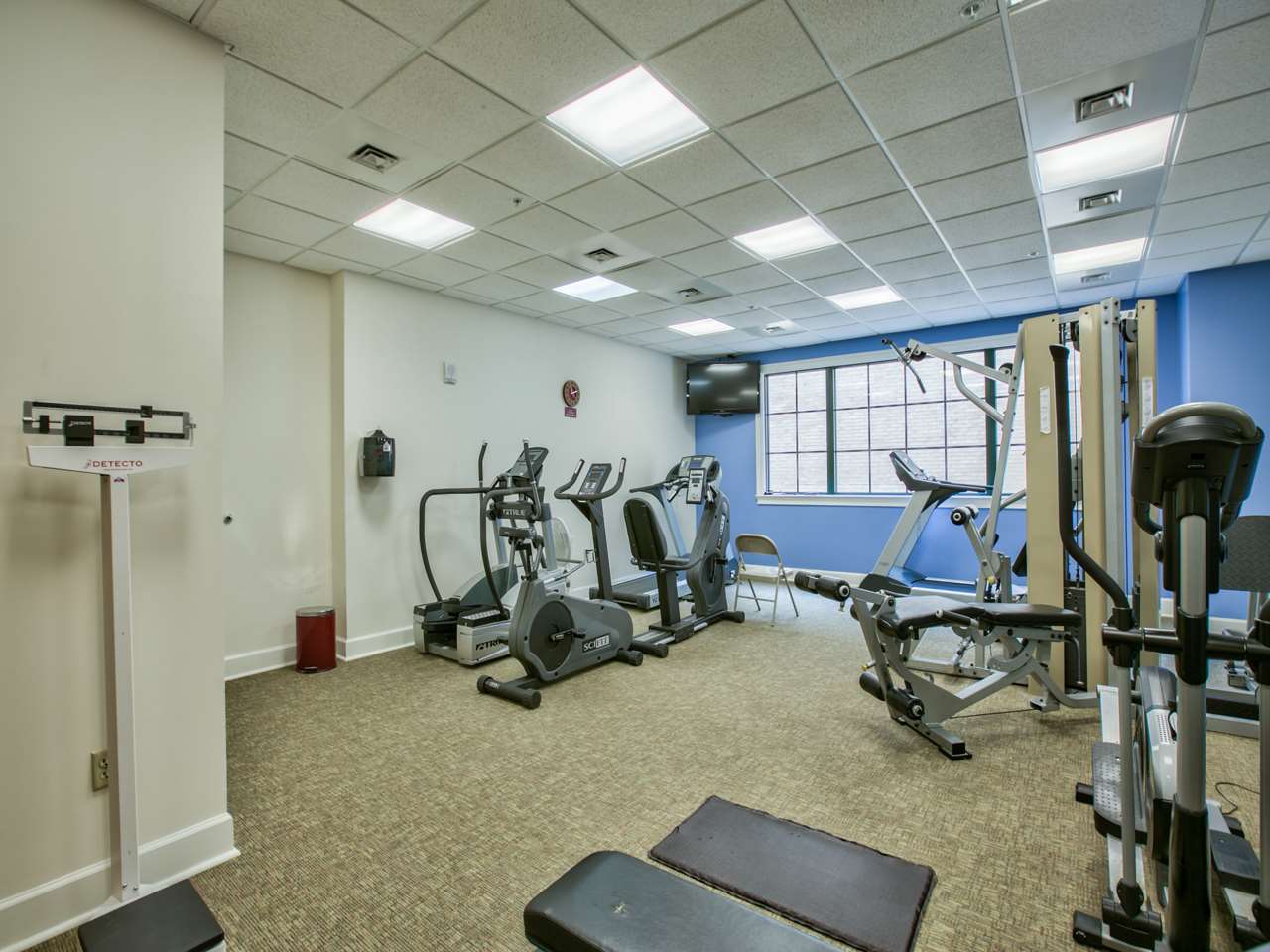 121 N MONROE Street Unit: 1103