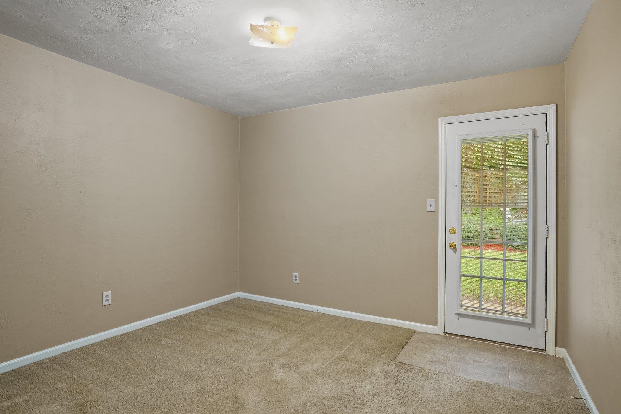 143 W WHETHERBINE Way