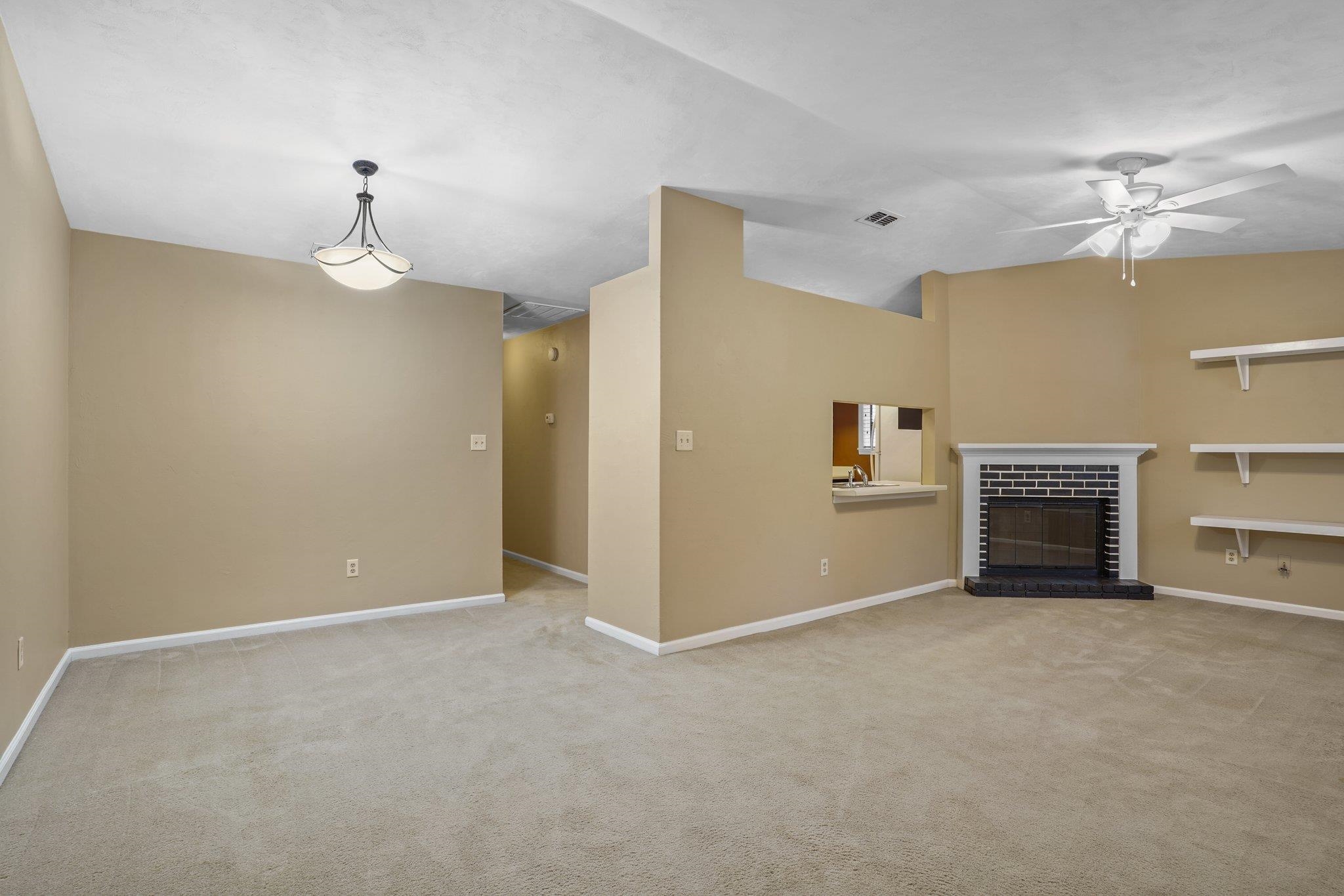 143 W WHETHERBINE Way