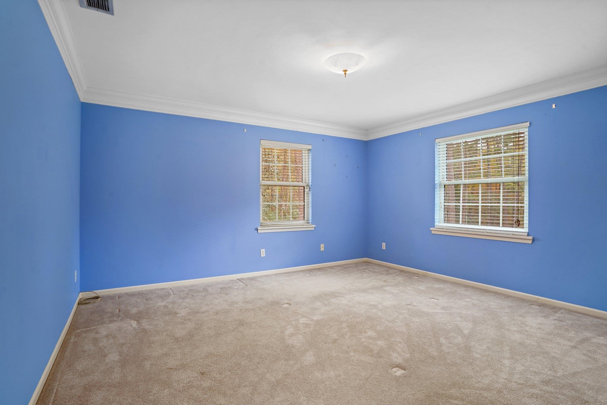 431 SHANTILLY Terrace