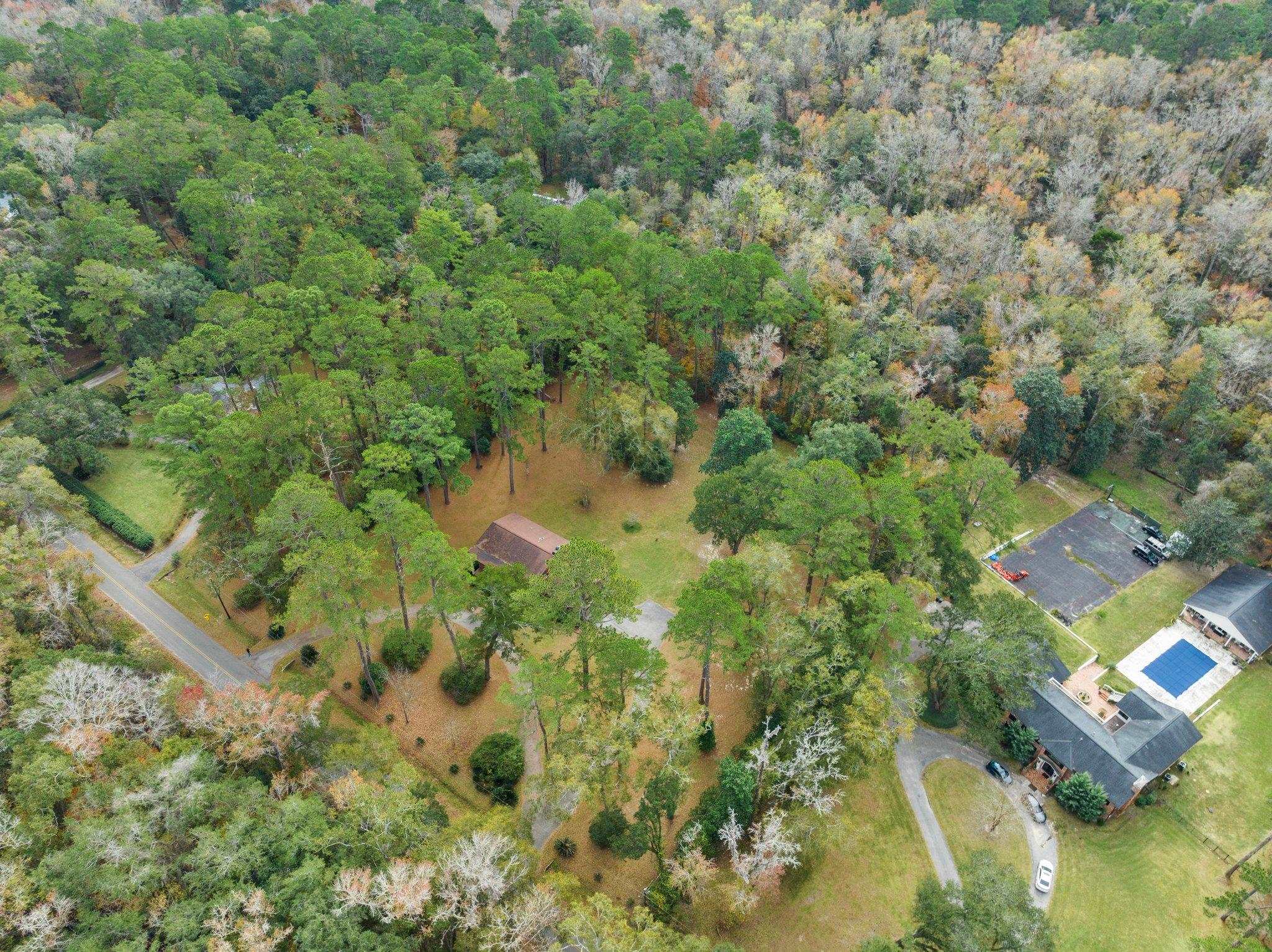 431 SHANTILLY Terrace