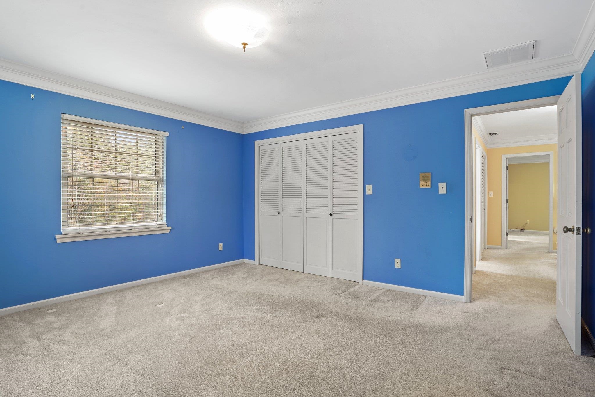 431 SHANTILLY Terrace