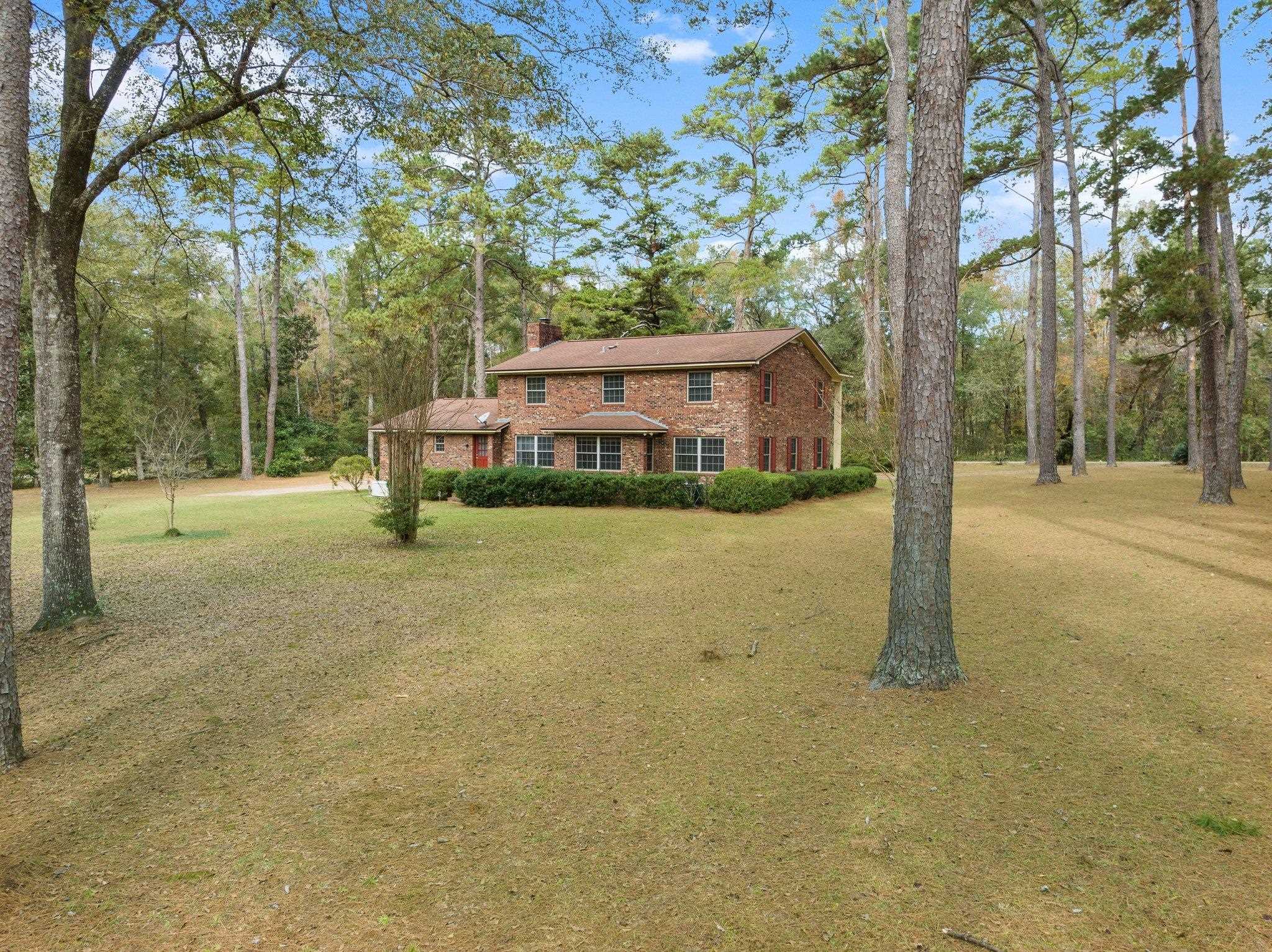 431 SHANTILLY Terrace