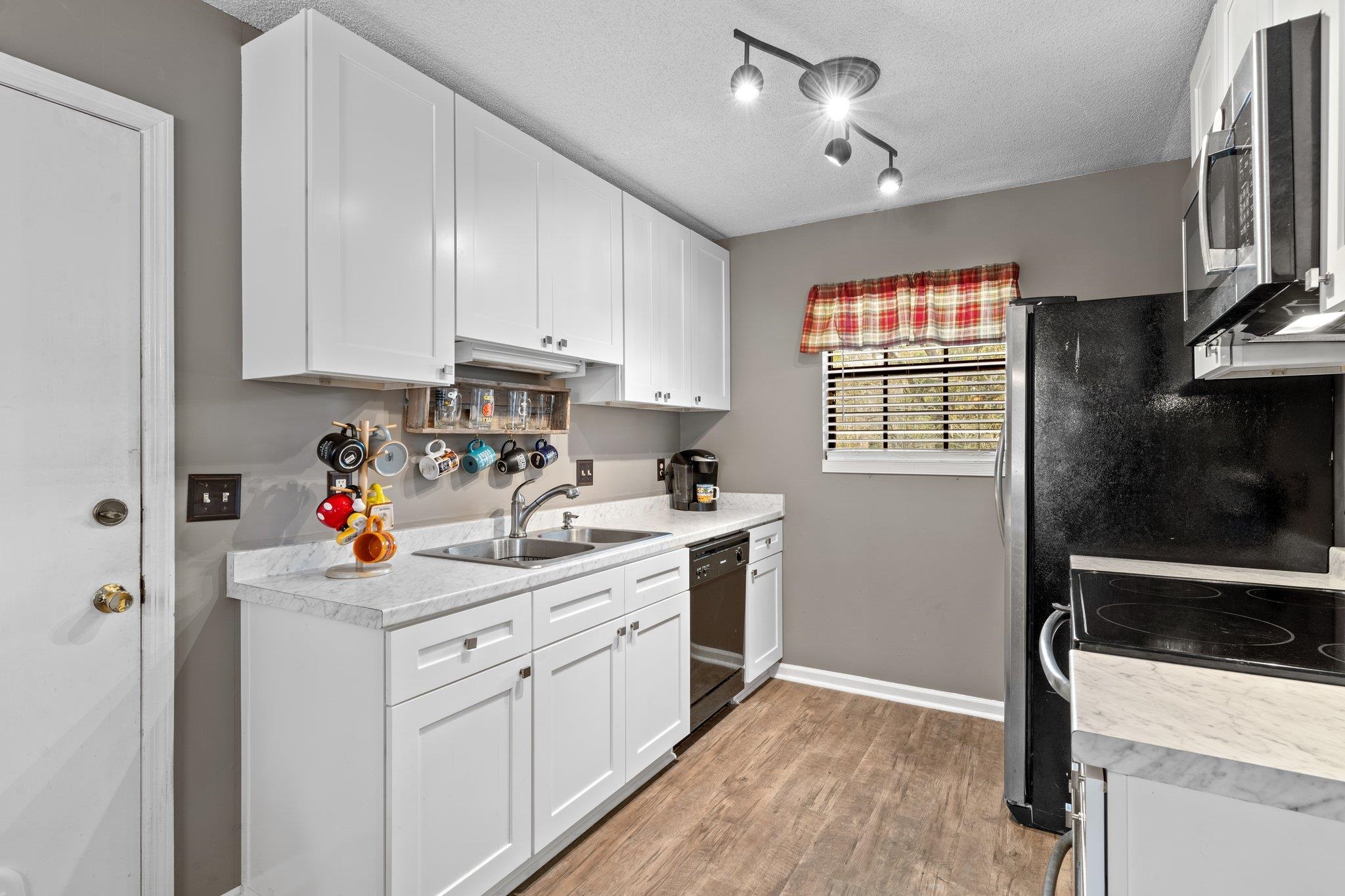 2521 WHISPER Way