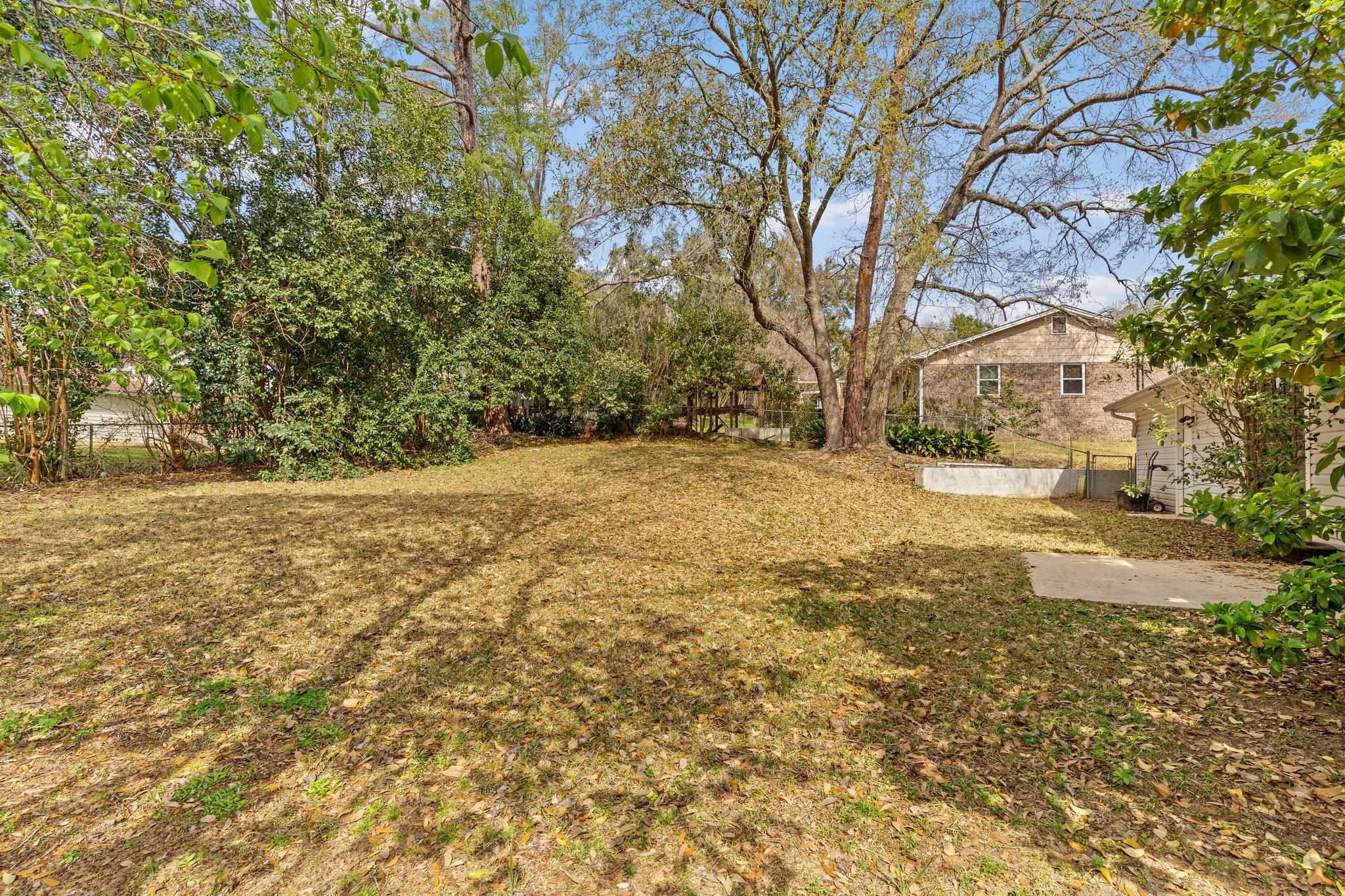 2521 WHISPER Way