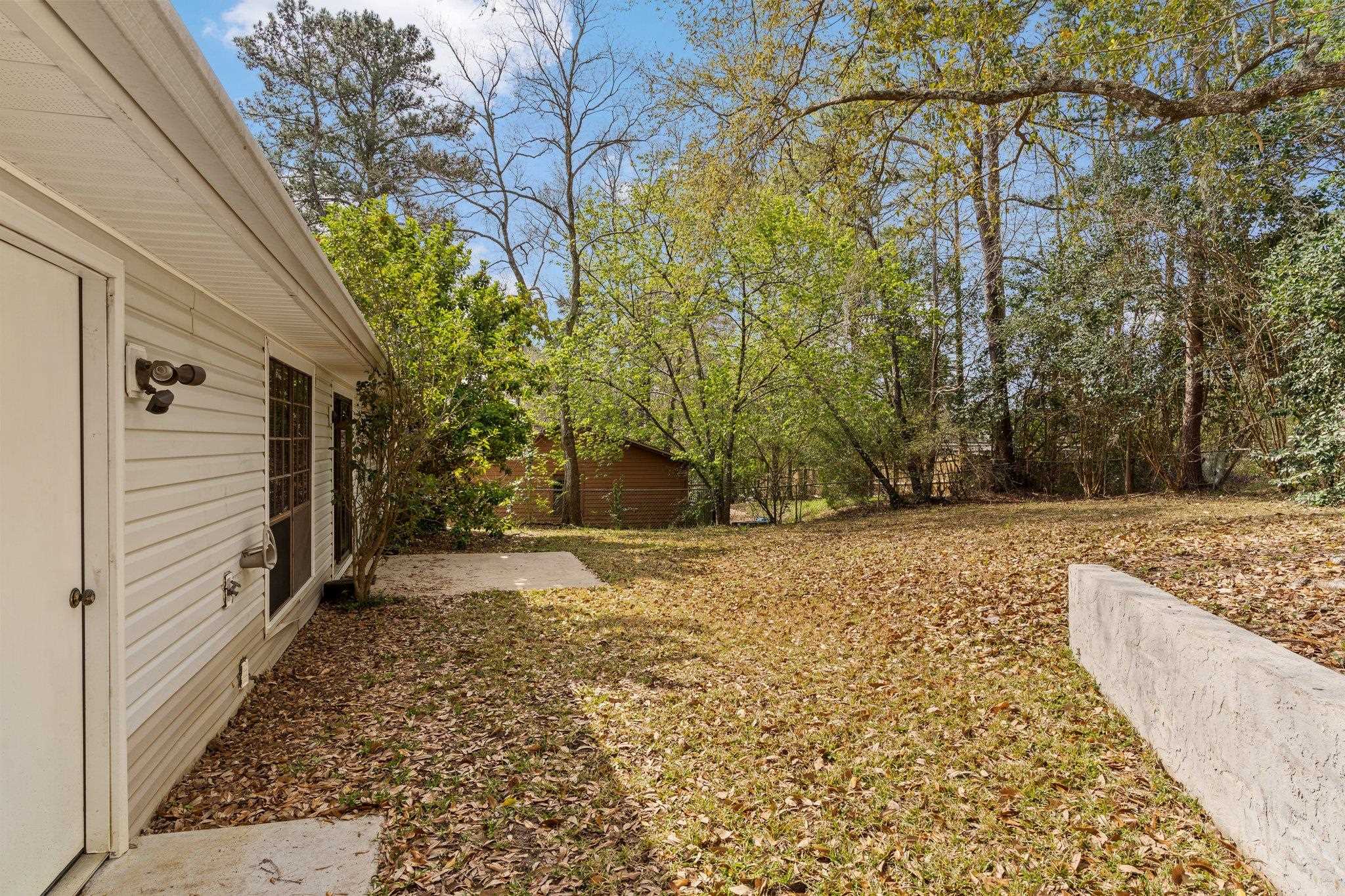 2521 WHISPER Way
