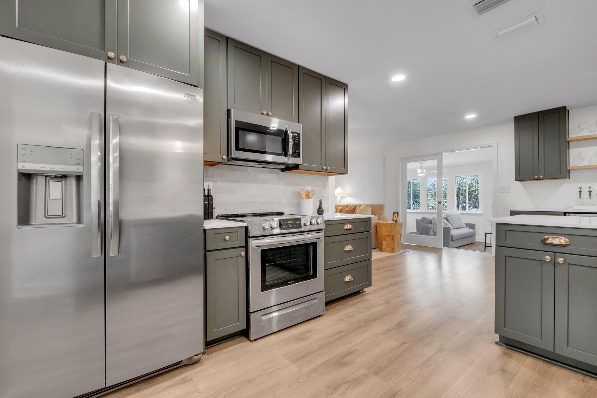 3020 Tipperary Drive