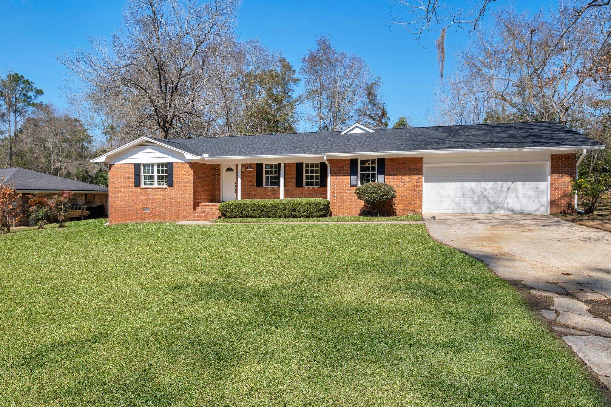 3020 Tipperary Drive