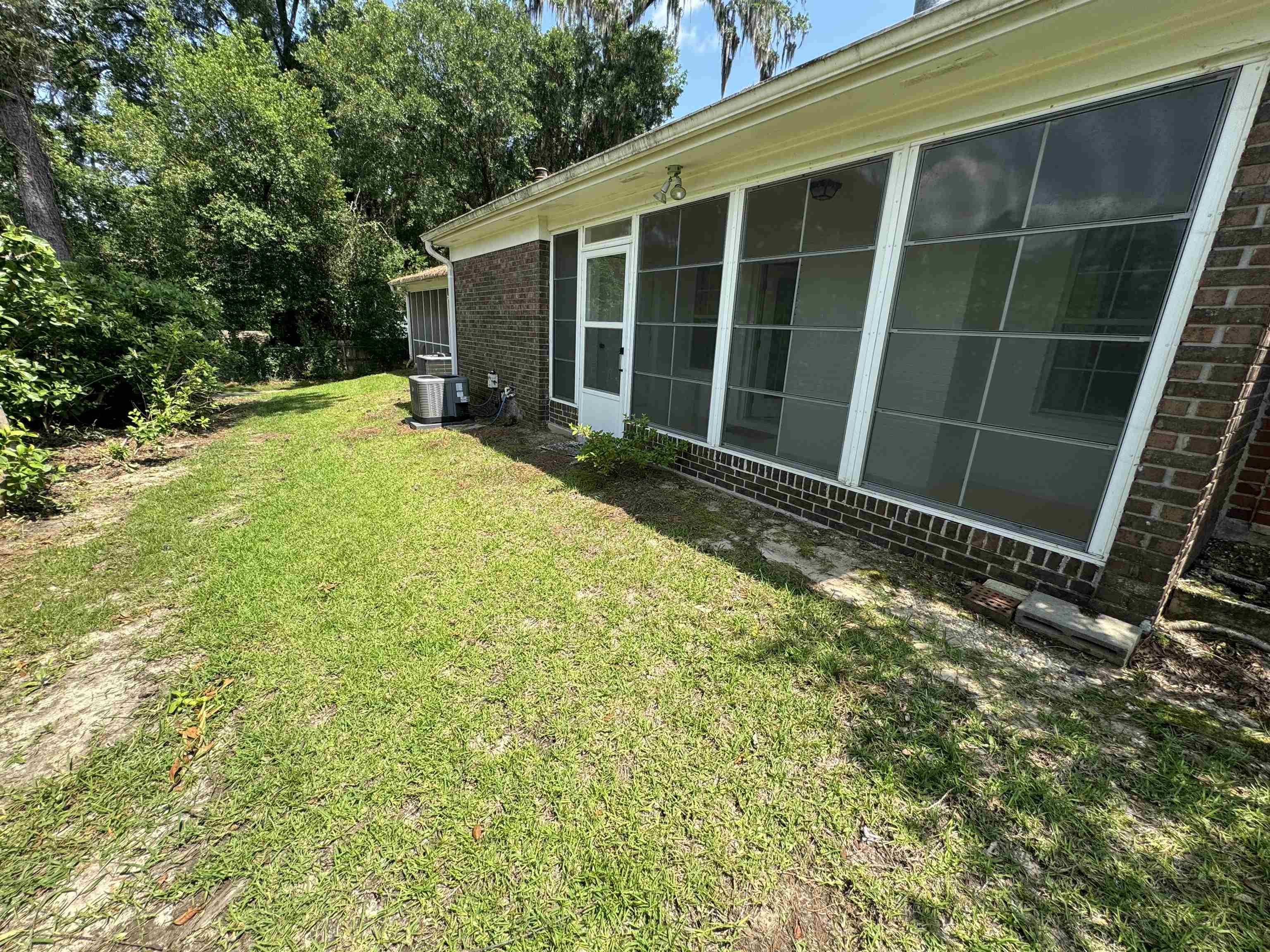 816 Jamestown Court