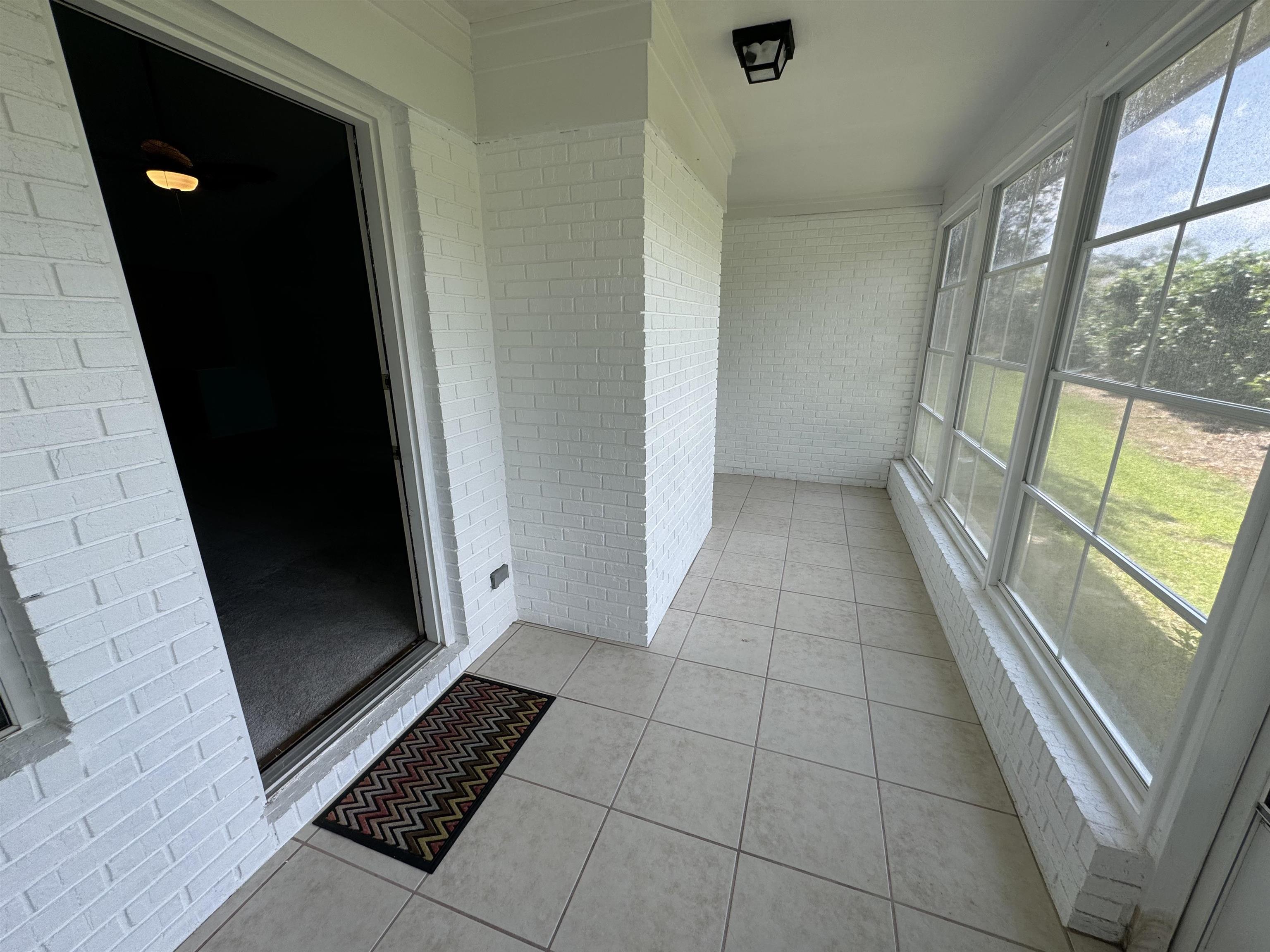 816 Jamestown Court
