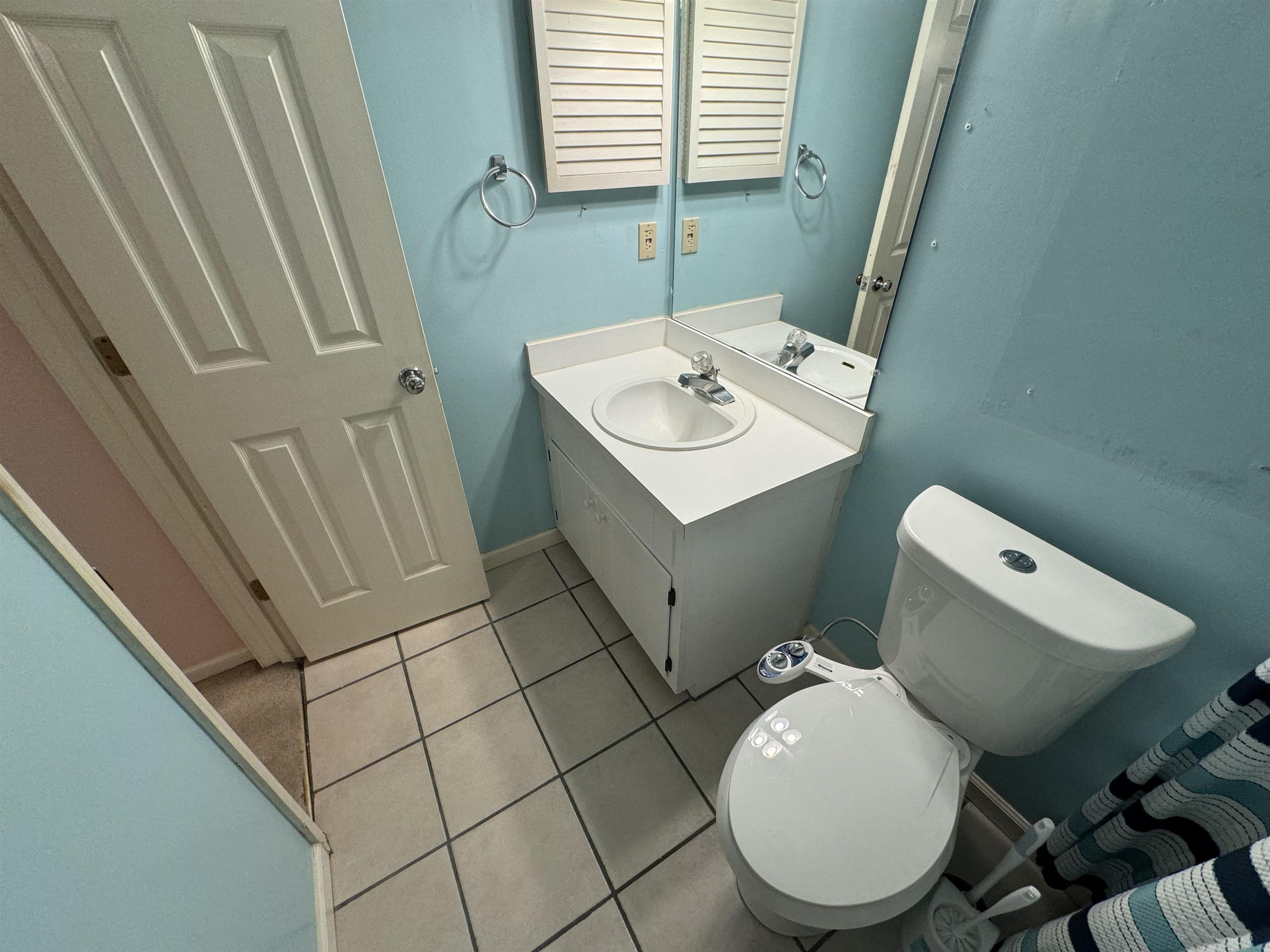 816 Jamestown Court